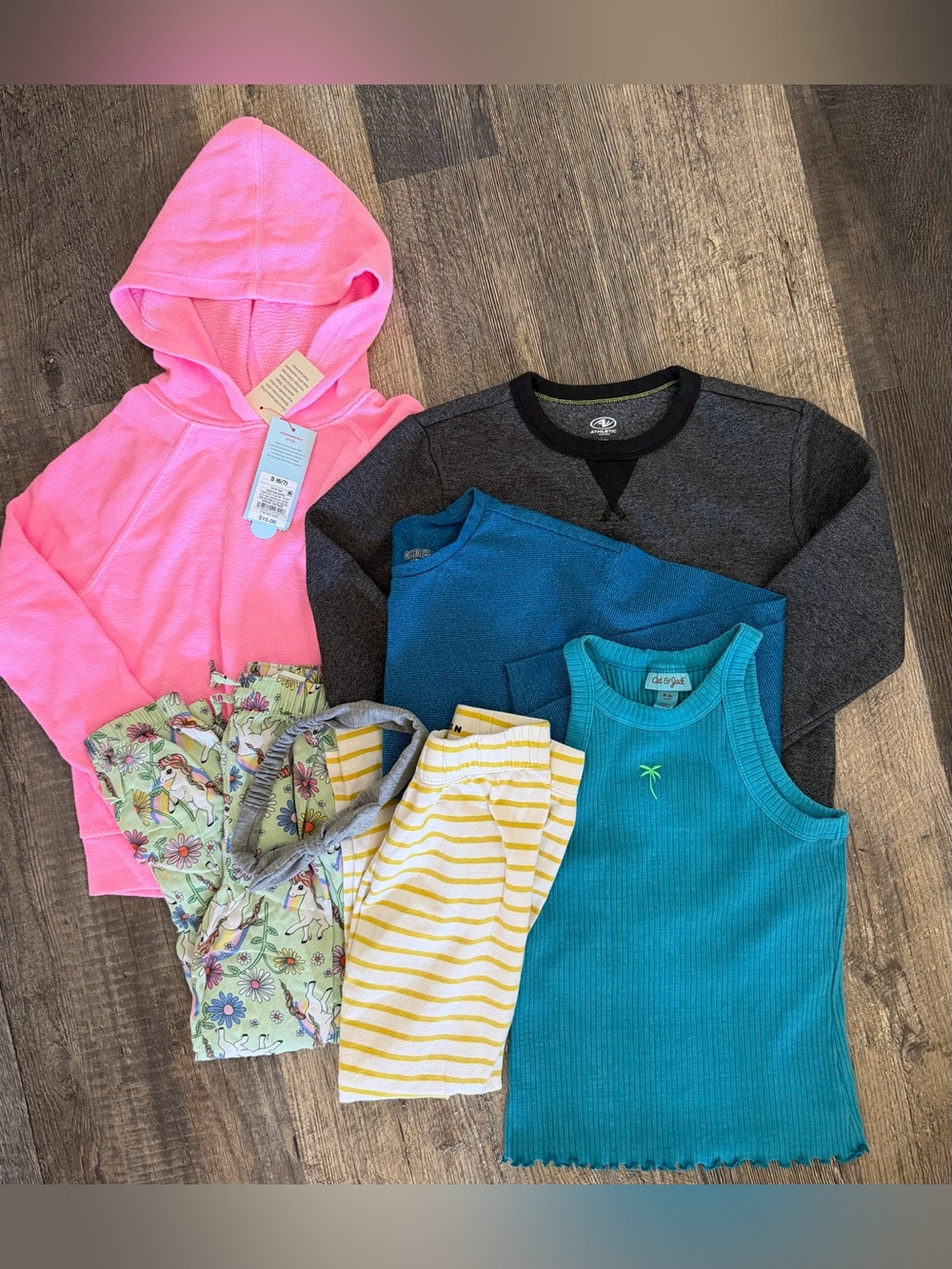 Girls clothing bundle 6-8 (mostly 7/8) pants/tops/ sweatshirts/ headband
